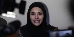 Nikita Mirzani Akui Keluarkan Uang Miliaran Buat Dipo Latief, Tak Minta Dibayar