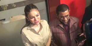 Nikita Mirzani Akui Lolly Belum Pulang, Masih Butuh Perawatan Mental