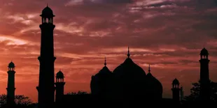 Nisfu Syaban Adalah Waktu Istimewa Sebelum Datangnya Ramadhan, Beserta Doa dan Amalannya