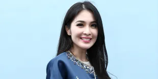 Nonton 'BEAUTY &#38; THE BEAST', Sandra Dewi Mengaku Gelisah Sendiri