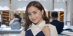 Nonton 'BOHEMIAN RHAPSODY', Prilly Latuconsina Hampir Nangis di Adegan Terakhir