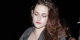 Nonton Konser, Kristen Stewart Pilih Pergi Dengan Pria Lain