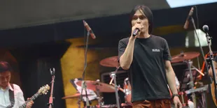Nonton Konser, Once Mekel Ungkap Jika Tak Tahu Banyak Lagu Guns N Roses