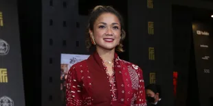 Nonton Teaser 'KELUARGA CEMARA 2', Nirina Zubir Gemas Sendiri: Makin Gak Sabar