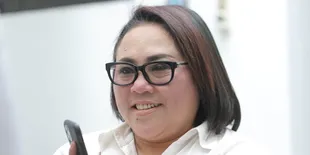 Nunung Mulanya Tak Percaya Ada Benda Aneh, Curiga Saat Warung Makin Sepi