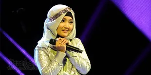 Nyanyikan Lagu Kotak, Fatin Penuh Penghayatan