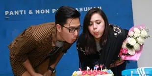 Nycta Gina Hamil Muda, Rizky Kinos Tambah Stok Kesabaran