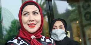 Orangtua Jadi Saksi di Persidangan Perceraian dengan Ferry Irawan, Venna Melinda: Makasih Banget Mama Papa