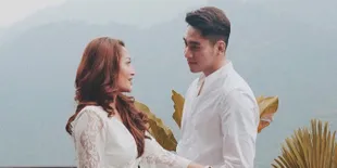 Pacar Siti Badriah Gelar Pesta Bujang Jelang Nikah, Ditantang Buka Baju - Cium Ketiak