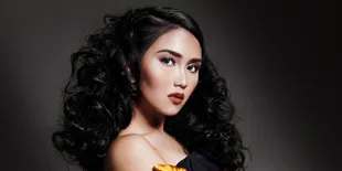 Pakai Gaun Ini, Ayu Ting Ting Tampil Glamor Mempesona Bak Ratu Bunga!