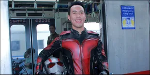 Pakai Kostum Ant-Man, Daniel Mananta 'Tantang' Preman