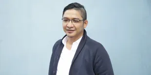 Pakai Seragam Wawali, Pasha Ungu Dikritik Karena Perut Buncit dan Celana Pensil