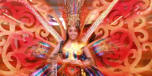 Pakaian Budaya Indonesia Ala Cok Is