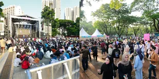 Panas Terik Matahari di Bulan Puasa Tak Jadi Penghalang Bagi Masyarakat Untuk Menikmati Berbagai Hiburan Seru di KapanLagi Buka Bareng BRI Festival 2024