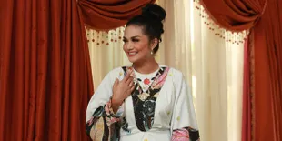 Pantau Aurel dan Azriel, Krisdayanti Jadi Stalker di Sosial Media