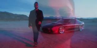 'Party Monster', Single Baru The Weeknd Usai Cium Selena Gomez