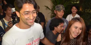 Pasca Akui Pacaran, Shaheer Ajak Ayu Kencan Romantis di Bioskop