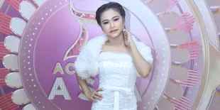 Pasca Operasi, Rara DAA4 Tetap Latihan Vokal di Rumah Sakit