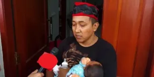 Peci yang Sering Dipakai Teddy Suami Lina Dianggap Punya Kekuatan Ilmu Hitam, Ditawar Sampai Rp 100 Juta