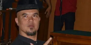 Pedagang Pasar Antik Cikapundung 'Rayakan' 2 Tahun Hutang Ahmad Dhani