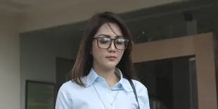 Pedangdut Aida Saskia Lakukan Aksi Percobaan Bunuh Diri Live!