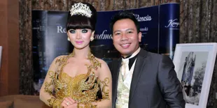 Pedangdut Terima Pria 'Kaya', Sekadar Jaga Popularitas?