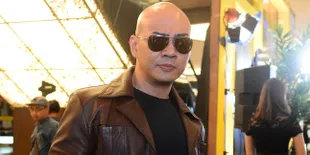 Pedas dan Panas, Deddy Corbuzier Sindir Mario Teguh?