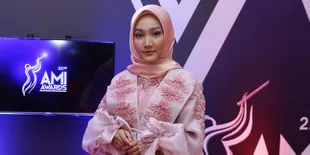 'Pelangi dan Hujan', Single Terbaru Fatin dengan Nuansa City Pop Jepang