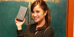 Pengalaman Chacha Frederica Diselamatkan Sebuah Smartphone