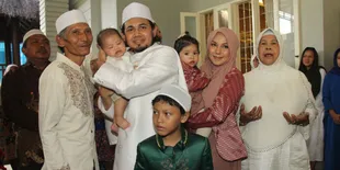 Pengobatan Alternatif, Ustaz Guntur Bumi Ingin Disebut Tabib