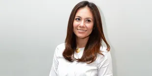 Penuh Keringat &#38; Tanpa Make Up, Inilah Wajah Asli Wulan Guritno