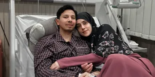 Perbincangan Haru Fairuz A Rafiq dengan Suami yang Saat Ini Jalani Perawatan di Rumah Sakit, Sonny Septian: Maaf Kalau Aku Ngerepotin Kamu