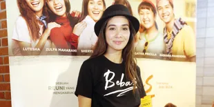 Percaya Riri Riza, Marsha Timothy Tak Mau Bandingkan 'BEBAS' dan 'SUNNY'