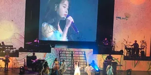 Perdana Konser di Indonesia, IU Kagum Saat Penggemarnya Ikut Nyanyikan Lagu 'Autumn Morning'