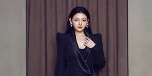 Peringati 1 Tahun Kematian, DJ Koo Bangun Patung untuk Barbie Hsu