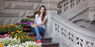 Peringati Hari Guru, Alina Boz Unggah Foto Saat Masih SD