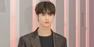 Pernah Jadi Model Seperti Karakter Hae Hyo, Byeon Woo Seok Masih Gugup Saat Syuting 'RECORD OF YOUTH'