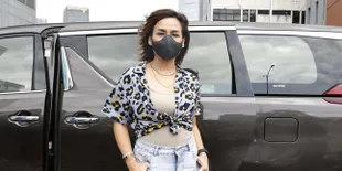 Pernah Terjangkit Covid-19, Melaney Ricardo Himbau Masyarakat Untuk Disiplin Menerapkan Protokol Kesehatan