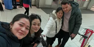 Perpisahan Haru Gracia Indri dan Gisela Cindy di Bandara Toronto, Bikin Sedih