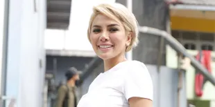 Perseteruan Makin Memanas, Nikita Mirzani Sebut Ustaz Maaher Pernah Tersandung Kasus Homoseksual