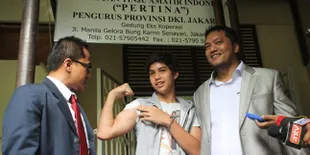 Pertina Tolak Beri Izin Sparing Partner Tinju El vs Farhat Abbas