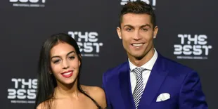 Perut Makin Buncit, Georgina Pacar Cristiano Ronaldo Pakai Baju Transparan