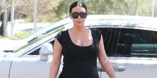Perut Makin Buncit, Kim Kardashian 'Nyerah' Pakai High Heels
