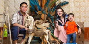 Perut Tampak Berbeda Selvi Ananda Istri Gibran Rakabuming Hamil Anak Kedua?