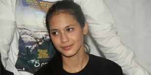 Pevita Pearce Nangis Ditelepon Bunda Saat Syuting '5 CM'