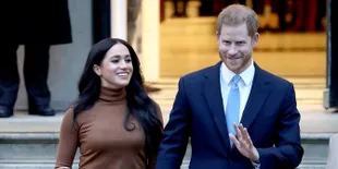 Photoshoot Perdana Pangeran Harry dan Meghan Markle Usai Tinggalkan Kerajaan Inggris