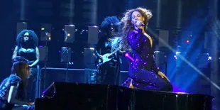 [Pic] Para Selebriti Hollywood Ramai-Ramai Nonton Konser Beyonce