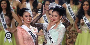 Picu Pertikaian, Puteri Indonesia 2015 Hapus Foto Kaos Palu Arit