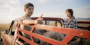 Pihak Agensi Bantah Song Hye Gyo Pacaran Dengan Song Joong Ki