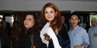 Pihak Nikita Mirzani Tetap Bantah Jadi Tersangka